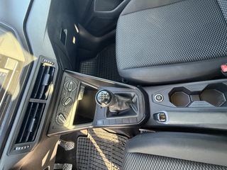 Volkswagen Polo 2021-thumb-39