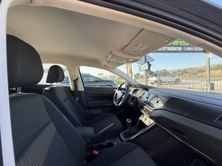 Volkswagen Polo 2021-thumb-20