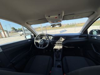 Volkswagen Polo 2021-thumb-24