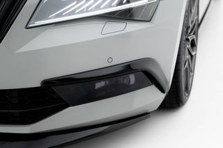 Frames For Lights Skoda Superb Liftback / Combi Mk3