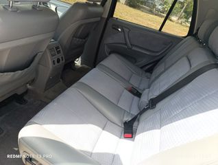 Mercedes-Benz ML 320 2004 Sunroof Automatic-thumb-6