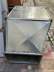 Εξαεριστήρας βιομηχανικού τύπου