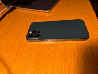 iPhone 12 pro-thumb-1
