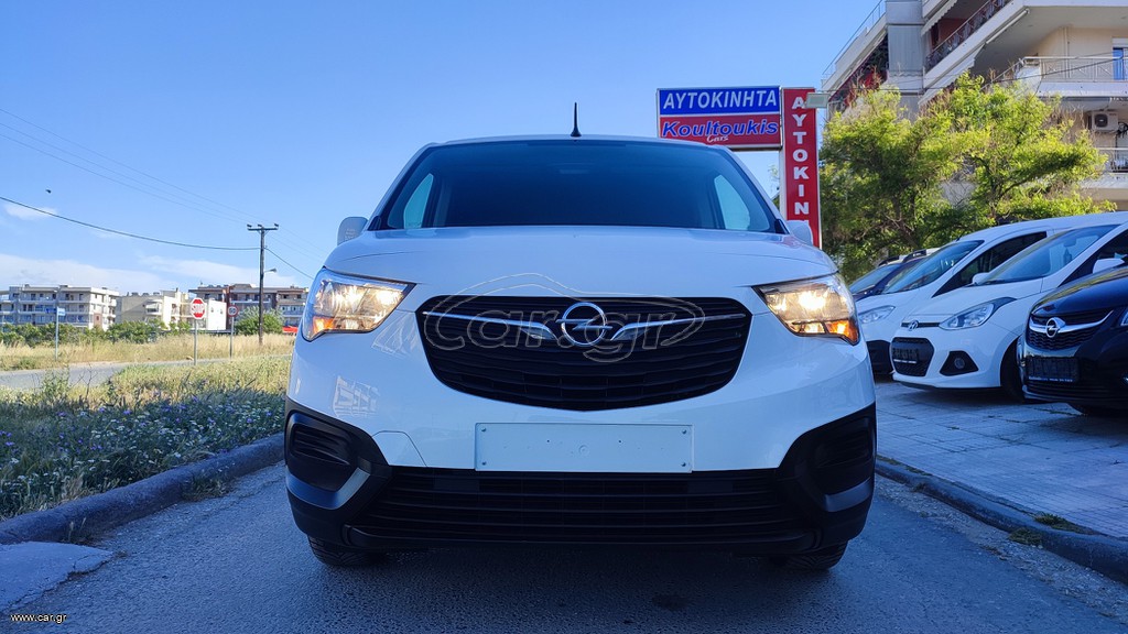 Κλούβα Opel 2022 COMBO XL MAXI EURO6d NAVI ΜΕ ΓΡΑΜΜΑΤΙΑ