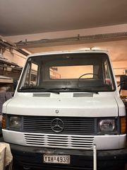 Mercedes-Benz 300 1982
