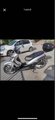 Piaggio Beverly 200 2004-thumb-1