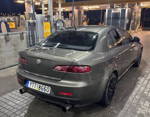 Alfa Romeo Alfa 159 2007 1.9-thumb-7