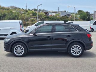 Audi Q3 2011-thumb-2