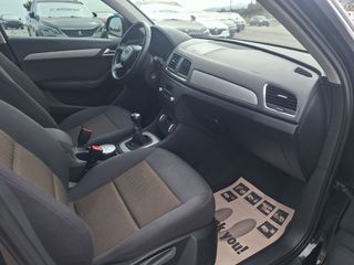 Audi Q3 2011-thumb-10