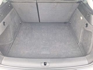 Audi Q3 2011-thumb-13