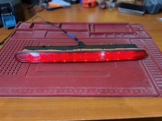Peugeot 206cc Αναλαμβάνω την μετατροπή του δικού σας 3ου stop σε FULL LED.
