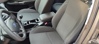Ford C-Max 2016-thumb-3