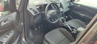 Ford C-Max 2016-thumb-10