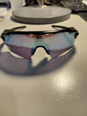 Oakley-thumb-2