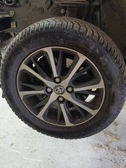 Toyota yaris reserva