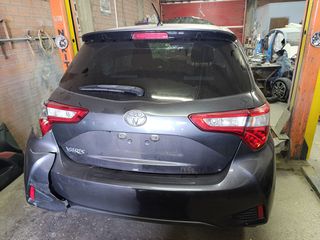 Toyota yaris τζαμόπορτα