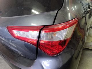Toyota yaris τζαμόπορτα-thumb-1