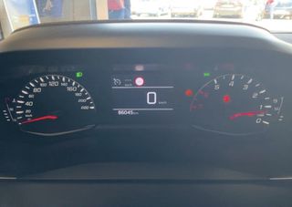 Peugeot 208 2020 PURETECH Active Business-thumb-5