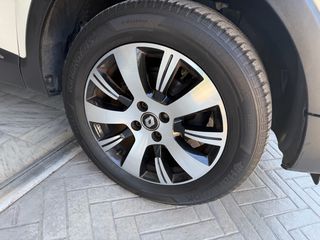 Renault Captur 2017 TCe intens-thumb-10