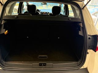 Renault Captur 2017 TCe intens-thumb-24