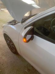 Mazda 2 2015-thumb-2