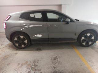 Volvo EX30 2025