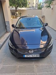 Volvo V60 2015 D2 momentum