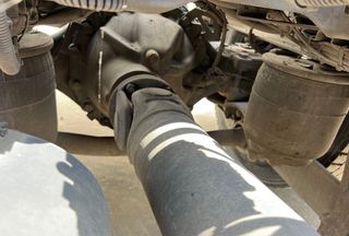 Mercedes-Benz 2015 1845-thumb-9