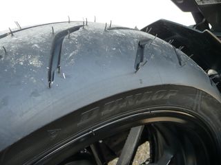 Yamaha MT-09 2016-thumb-15