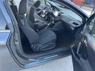 Peugeot 208 2016-thumb-90