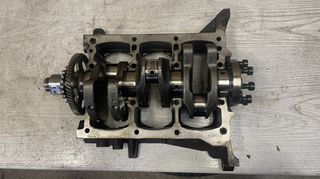 Στρόφαλος και καβαλέτο από μοτέρ D3FA 1.1lt CRDi από Kia Picanto '05-'11, Hyundai i10 '07-'11, Hyundai i20 2011-2015, Kia Rio 2011-2015