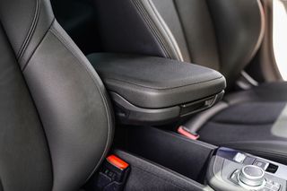 Bmw X2 2021 xDrive 25e AWD Luxury Line Panorama-thumb-18