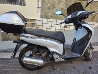 Honda SH 150 2011