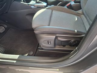 Opel Crossland X 2021 Elegance 1.2lt Turbo, 130 hp Start & Stop (AT6)-thumb-16