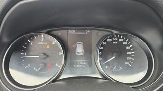 Nissan Qashqai 2016 1.5_DCI_DIESEL-thumb-11