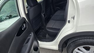Nissan Qashqai 2016 1.5_DCI_DIESEL-thumb-20