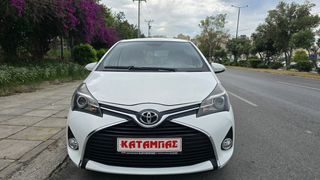 Toyota Yaris 2014 1.0_VVTI_Camera