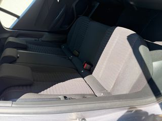 Peugeot 2008 2020-thumb-7