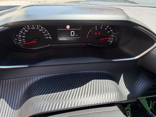 Peugeot 2008 2020-thumb-13