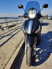 Piaggio Beverly 350 2017 Euro 4 - Sport Touring-thumb-1