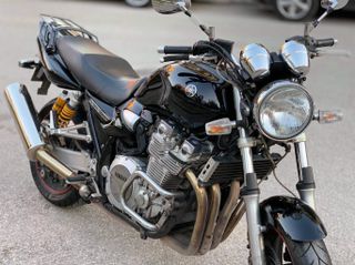 Yamaha XJR 1300 2010-thumb-4