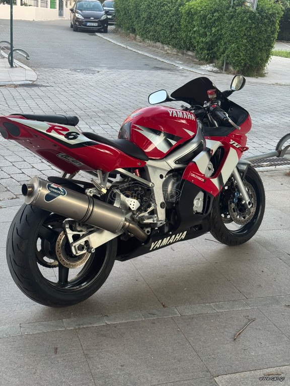 Yamaha YZF-R6 2002