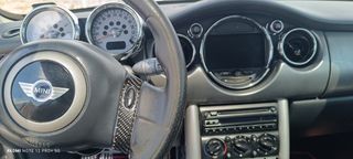 Mini Cooper S 2006-thumb-15