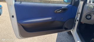 Fiat Punto 2002-thumb-7