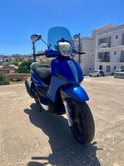 Piaggio Beverly 300 2023 S-thumb-4