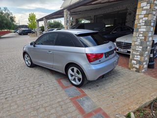 Audi A1 2014 1.2-thumb-5