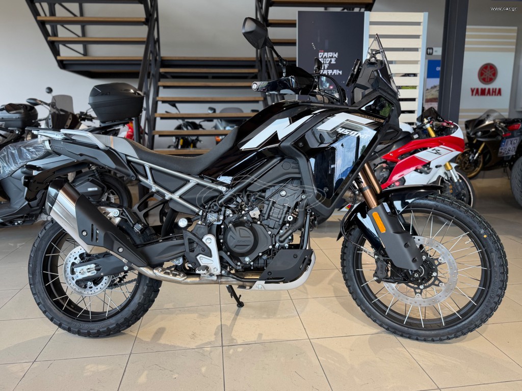 CFmoto 450 MT 2026