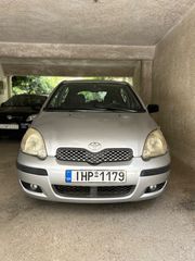 Toyota Yaris 2004