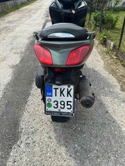 Yamaha XMAX 250 2011-thumb-2