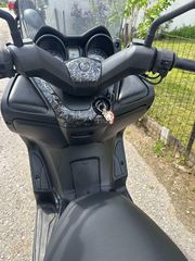 Yamaha XMAX 250 2011-thumb-3